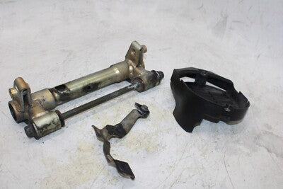 2006 SUZUKI BURGMAN 400 AN400S OEM ENGINE BRACKET MOUNT MISC