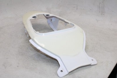 06-07 SUZUKI GSXR 600 CENTER REAR BACK TAIL FAIRING COWL