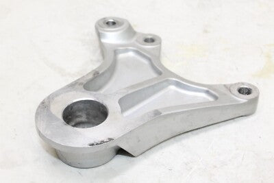 01-05 YAMAHA FZ1 OEM REAR BRAKE CALIPER HANGER BACK MOUNTING BRACKET