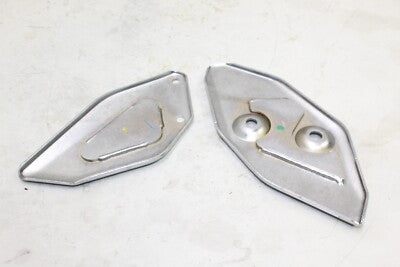2023 YAMAHA YZF R3 OEM REARSETS REAR SET DRIVER FOOT PEGS ONLY BRACKETS SHIELD