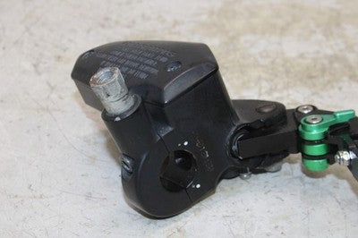 17-25 KAWASAKI Z650 EX650GJ OEM FRONT BRAKE MASTER CYLINDER W/ LEVER