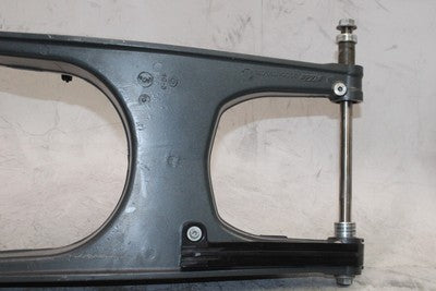 2018 HUSQVARNA SVARTPILEN 401 OEM REAR SWINGARM BACK SUSPENSION SWING ARM