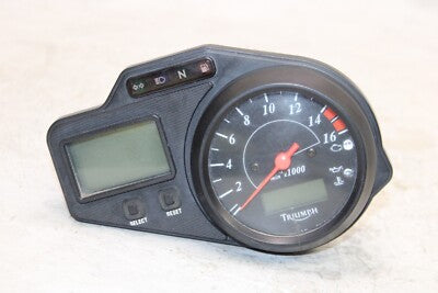 2004 TRIUMPH DAYTONA 600 OEM SPEEDO TACH GAUGES DISPLAY CLUSTER SPEEDOMETER