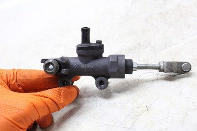 04-09 SUZUKI GS500F OEM REAR BACK BRAKE MASTER CYLINDER