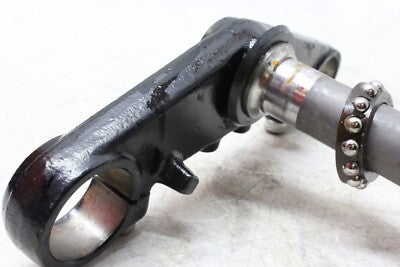 04-09 YAMAHA FZ6 OEM FRONT FORKS CLAMP LOWER TRIPLE TREE STEM