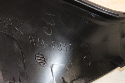 2018 YAMAHA XMAX CZD300A OEM RIGHT SIDE SPOILER FAIRING COVER