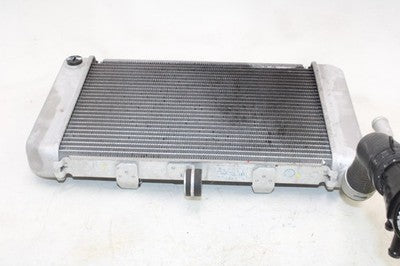 2018 YAMAHA XMAX CZD300A OEM ENGINE RADIATOR MOTOR COOLER COOLING RADIATER