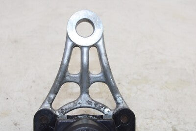 1993 SUZUKI GS500E OEM REAR BACK BRAKE CALIPER W MOUNT BRACKET