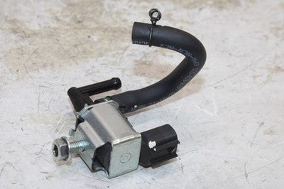18-23 KAWASAKI NINJA 400 OEM AIR VALVE SOLENOID TOP ENGINE SWITCH SENSOR