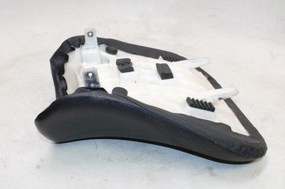 2005 SUZUKI GSXR 600 OEM FRONT DRIVERS SEAT PAD SADDLE PILLION