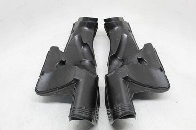 06 07 SUZUKI GSXR 750 OEM LEFT RIGHT RAM AIR INTAKE DUCT TUBE
