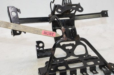 05-10 YAMAHA MAJESTY 400 YP400 OEM UPPER FAIRING MIRROR GAUGES STAY BRACKET