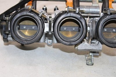 05-06 HONDA CBR600RR OEM MAIN FUEL INJECTORS / THROTTLE BODIES