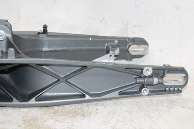 2018 HUSQVARNA SVARTPILEN 401 OEM REAR SWINGARM BACK SUSPENSION SWING ARM