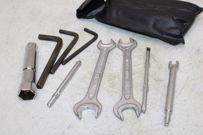 96-08 KAWASAKI VULCAN 1500 VN1500A OEM STOCK TOOLS OEM TOOL BAG KIT SET