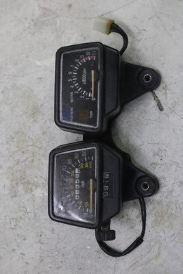 87 YAMAHA XT350 OEM GAUGE SPEEDO TAC METERS ASSEMBLY