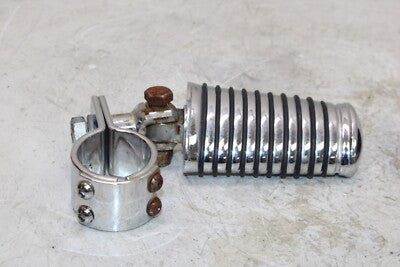 2004 KAWASAKI VULCAN 2000 VN2000A OEM FRONT FOOT RESTS PEGS STEPS SET PAIR