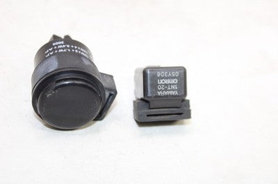 2004 YAMAHA VINO 125 XC125 OEM RELAY PAIR