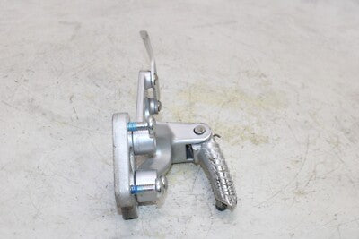 08-09 SUZUKI GSXR 750 OEM LEFT FRONT FOOT REST PEG STEP
