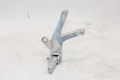 95-07 YAMAHA YZF600R OEM RIGHT REAR BACK PASSENGER PEG