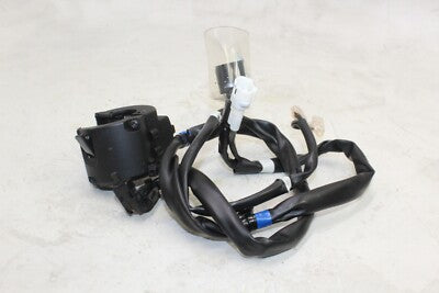 2023 YAMAHA YZF R3 OEM LEFT CLIP ON HANDLE HORN SIGNALS SWITCH SWITCHES