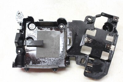 03-09 YAMAHA V STAR 1100 XVS1100 OEM BATTERY TRAY BOX HOLDER