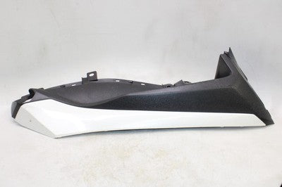 2018 YAMAHA XMAX CZD300 OEM RIGHT SIDE FOOT PANEL REST COWL