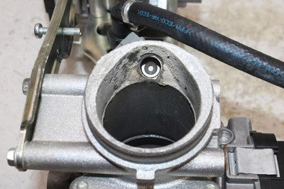 2011 APRILIA DORSODURO 750 OEM MAIN FUEL INJECTORS / THROTTLE BODIES