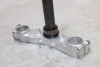 04-05 KAWASAKI ZZR1200 OEM FRONT FORKS CLAMP LOWER TRIPLE TREE STEM
