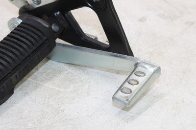 2009 Suzuki GS500F OEM RIGHT REARSET REAR SET DRIVER FOOT PEG REST STOP W PEDAL
