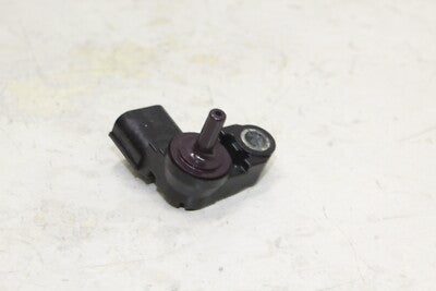 13-17 KAWASAKI NINJA 300 OEM MAP MASS AIR FLOW PRESSURE SENSOR
