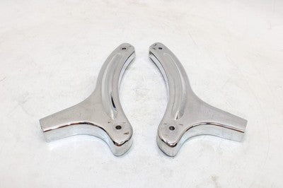 1999 YAMAHA ROAD STAR XV1600A OEM REAR PASSENGER FENDER GRAB RAIL PAIR