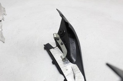 2008 YAMAHA FZ6 OEM FRONT UPPER NOSE FAIRING COWL SHROUD CENTER HEADLIGHT