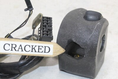 2007 YAMAHA FZ6 OEM LEFT CLIP ON HANDLE HORN SIGNALS SWITCH SWITCHES