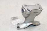 07-11 KAWASAKI VERSYS 650 KLE650CF OEM HANDLEBAR CLAMP MOUNT