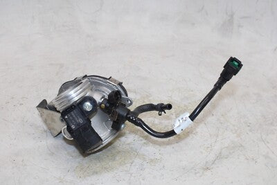 18-19 KTM 390 DUKE OEM MAIN FUEL INJECTORS / THROTTLE BODIES