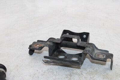 97-98 SUZUKI GSXR600 OEM HOSE MISC HOSE BRACKET MOUNT