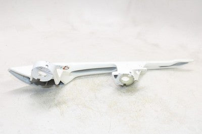 2018 YAMAHA XMAX CZD300A OEM RIGHT PASSENGER REAR SEAT GRAB BAR HANDLE