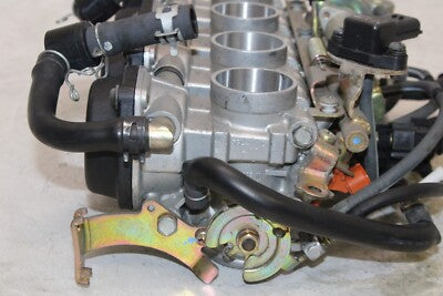 2004 YAMAHA YZF R6 OEM MAIN FUEL INJECTORS / THROTTLE BODIES