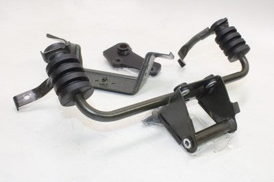 2006 SUZUKI VSTROM 650 DL650 OEM MISC ENGINE BRACKET MOUNTS SET