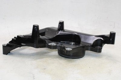 2006 YAMAHA MAJESTY 400 YP400 OEM REAR SIDE SWINGARM BRACKET