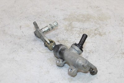 1992 SUZUKI KATANA 600 GSX600F OEM REAR BACK BRAKE MASTER CYLINDER