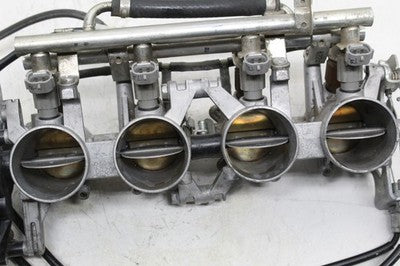 06-07 SUZUKI GSXR 600 OEM MAIN FUEL INJECTORS / THROTTLE BODIES