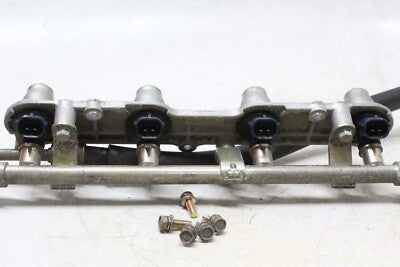 2003 HONDA CBR600RR OEM SECONDARY FUEL INJECTORS TOP AIRBOX GAS RAIL