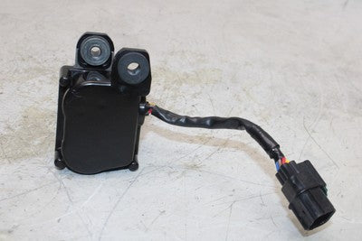 08-16 HONDA CBR1000RR OEM EXHAUST VALVE SERVO MOTOR