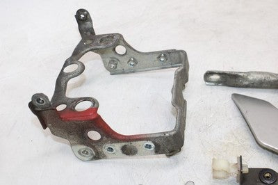 1996 Yamaha FZR600R OEM MISC MOUNTING BRACKETS MOUNTS COWLS