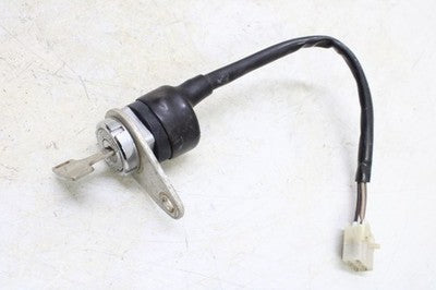 1980 YAMAHA XT250 OEM IGNITION LOCK !W KEY!
