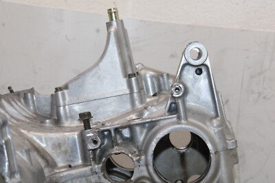 01-03 SUZUKI HAYABUSA GSX1300R OEM ENGINE MOTOR CRANKCASE CRANK CASES BLOCK