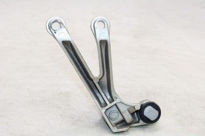 98-04 KAWASAKI NINJA ZX6R ZX600J OEM RIGHT REAR BACK PASSENGER PEG