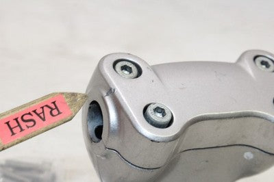 07-11 KAWASAKI VERSYS 650 KLE650CF OEM HANDLEBAR CLAMP MOUNT